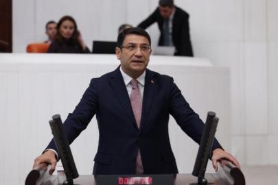 DEVA Partisi Ankara Milletvekili İdris Şahin’den Ayaş Gökler’de planlanan Geri Dönüşüm İhtisas OSB’sinin yer seçimi ve kamulaştırma sürecine ilişkin uyarı: “Çiftçiye vere vere borç verdiniz, ala ala şimdi toprağına mı sıra geldi?”