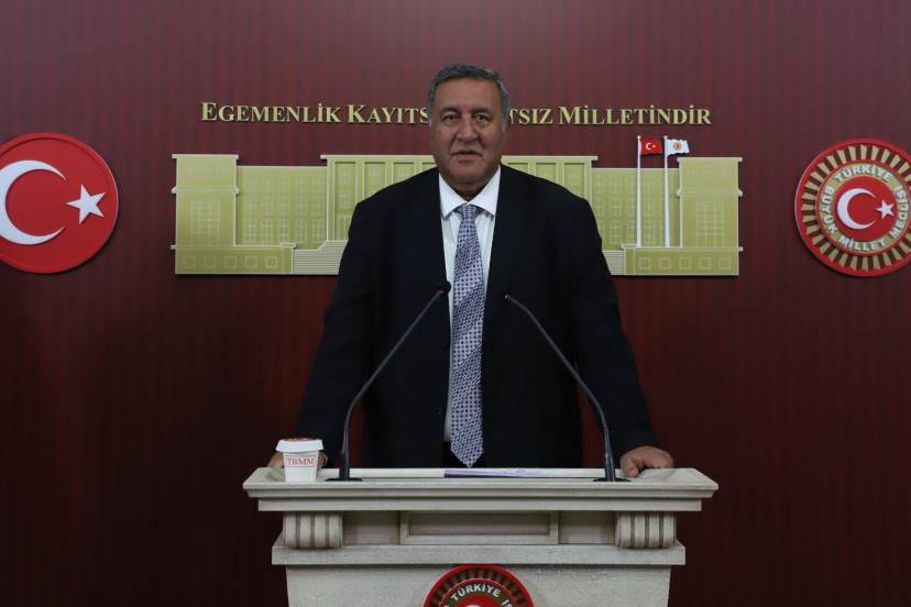 GÜRER’DEN KIŞ SAATİ UYARISI: “KIŞ SERT GEÇECEK,SABİT SAAT UYGULAMASINDAN VAZGEÇİLMELİ”