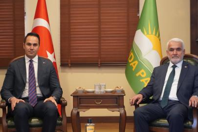 HÜDA PAR Genel Başkanı Yapıcıoğlu, DYP Genel Başkanı Küpeli’yi ağırladı